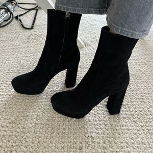 Vero Cuoio Italian Designer Suede Heeled Platform Boots